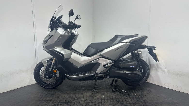 (23MY) Honda ADV 350